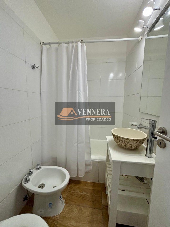 Hermoso departamento de un ambiente  dividido al contrafrente !!! 