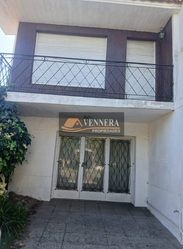 Ideal dos familias Apta a credito bancario !!