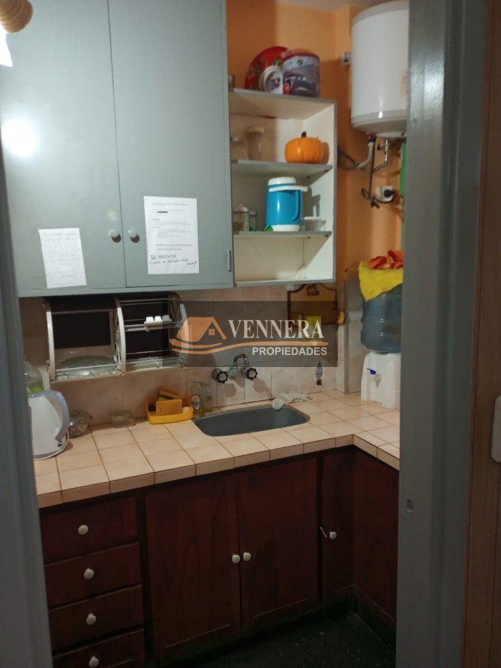 Real oportunidad de compra ( apto a credito ) ambiente y medio 32 mts U$S 35.000 !!!