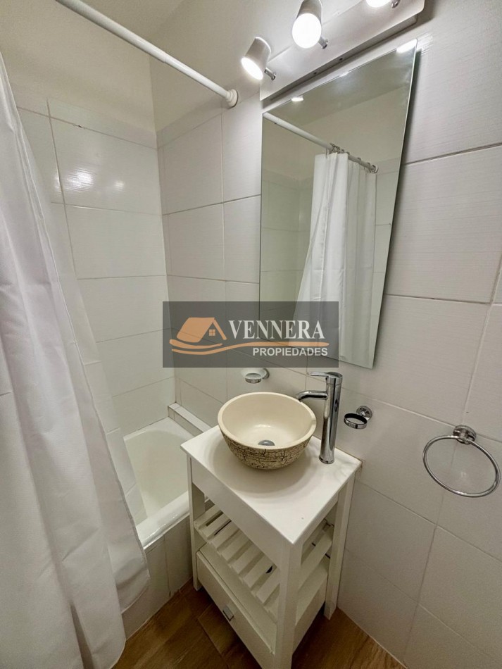 Hermoso departamento de un ambiente  dividido al contrafrente !!! 