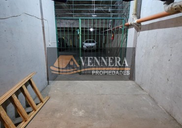 Cochera con baulera